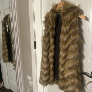 Express Faux Fur Vest in Brown